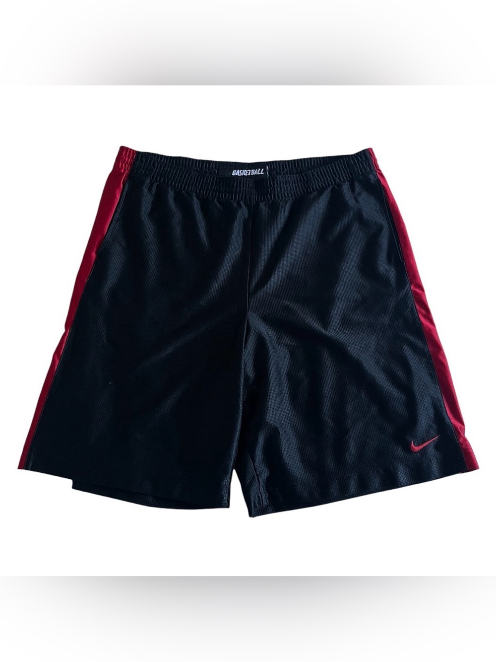 Nike Basketball Shorts Mens XXL Black Red Mesh Athletic Swoosh Logo Side Pockets